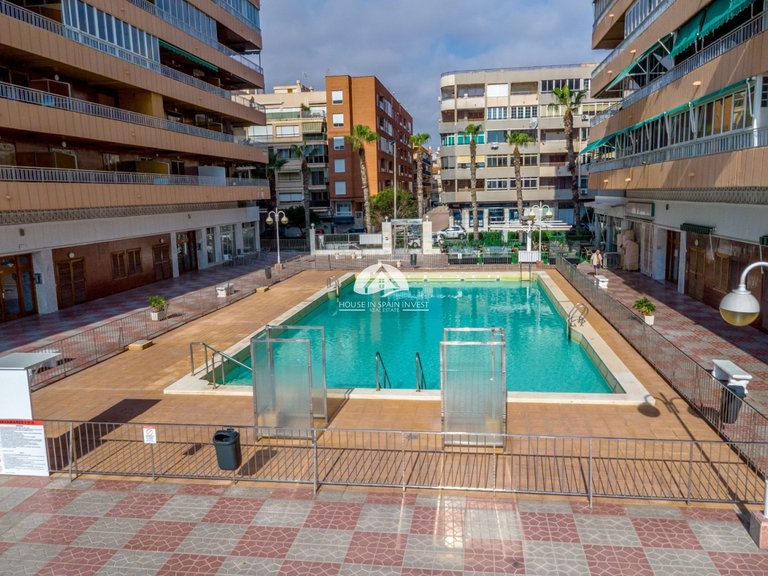 Apartment for Sale in Torrevieja Torrevieja, Alicante 25