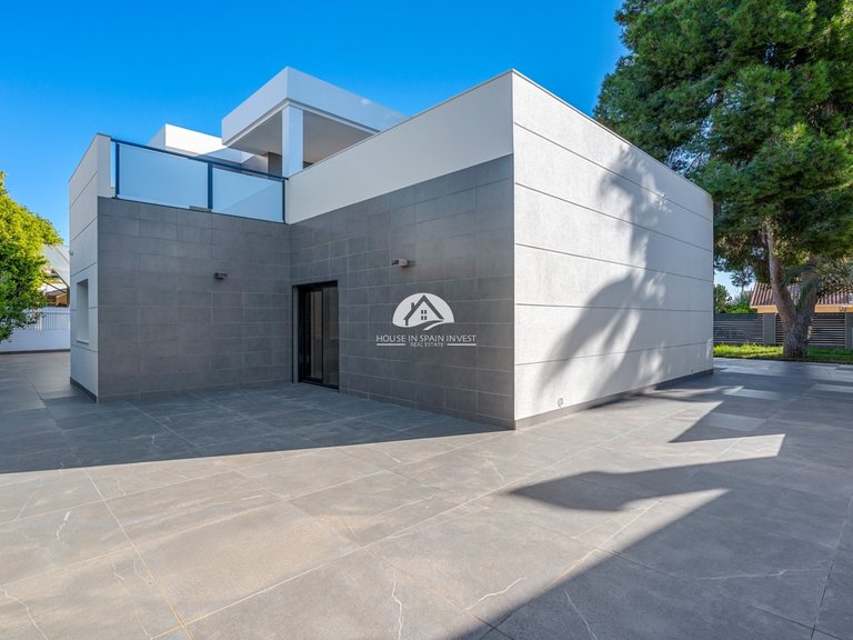 Villa for Sale in Lomas de Campoamor Orihuela Costa, Alicante 31