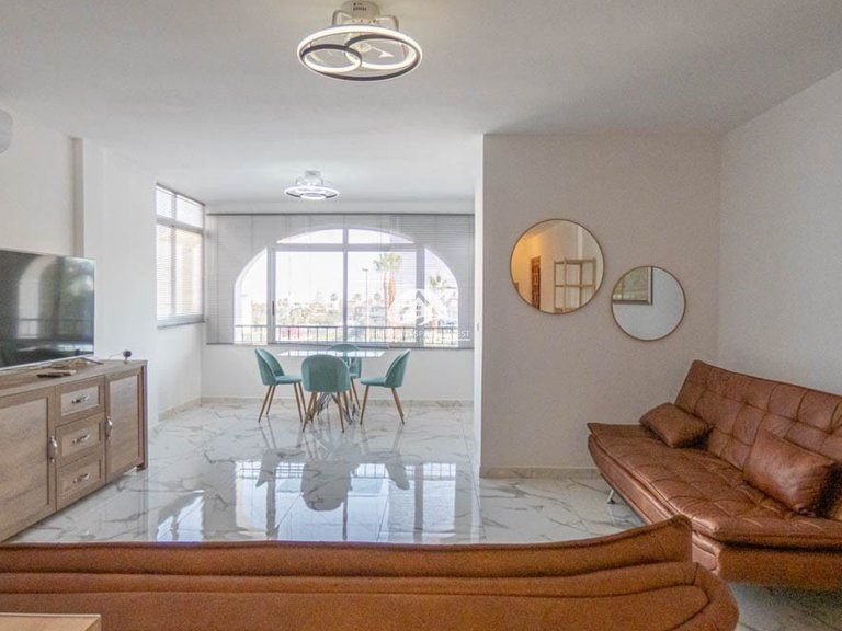 Apartment for Sale in Villamartín - Las Filipinas Orihuela Costa, Alicante 2