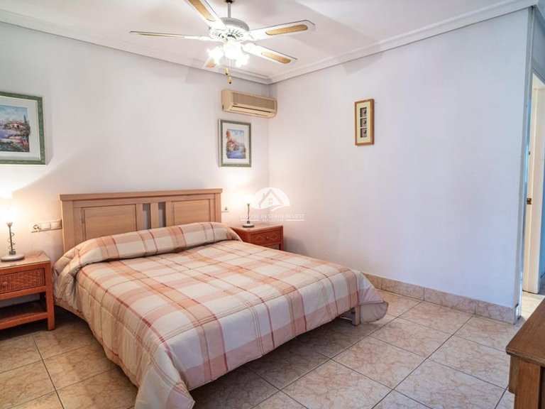 Villa for Sale in Villamartín - Las Filipinas Orihuela Costa, Alicante 15