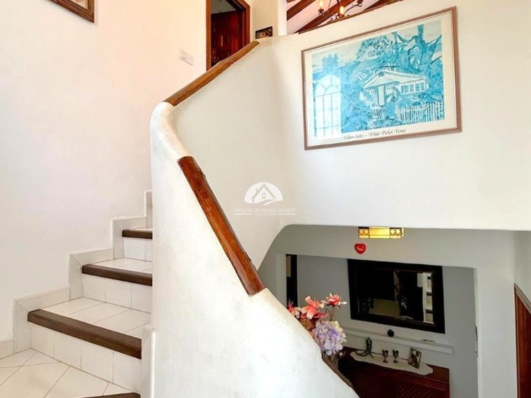 Villa for Sale in Villamartín - Las Filipinas Orihuela Costa, Alicante 9