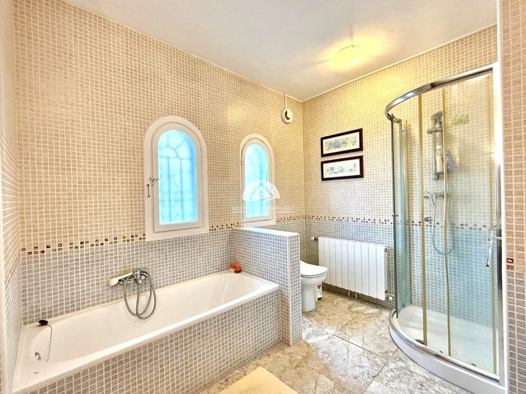 Villa for Sale in Villamartín - Las Filipinas Orihuela Costa, Alicante 18