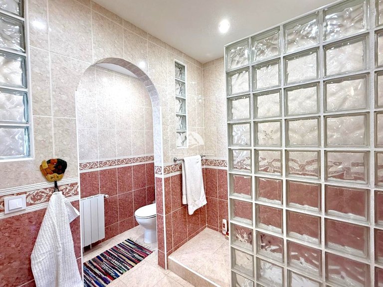 Villa for Sale in Villamartín - Las Filipinas Orihuela Costa, Alicante 20