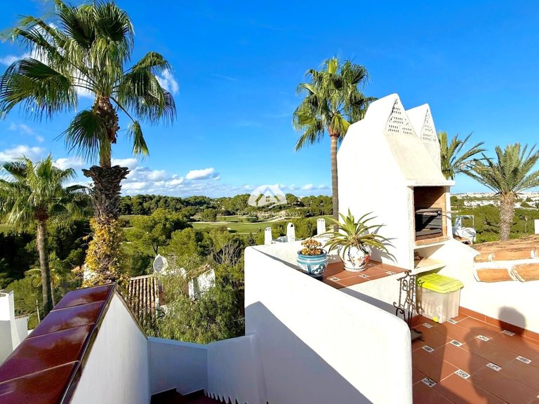 Villa for Sale in Villamartín - Las Filipinas Orihuela Costa, Alicante 27