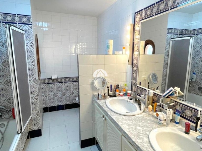 Villa for Sale in Villamartín - Las Filipinas Orihuela Costa, Alicante 26
