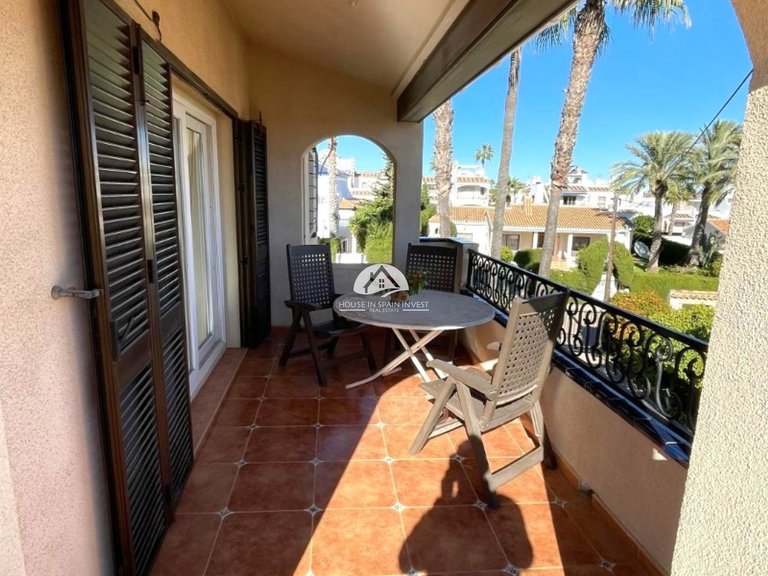 Villa for Sale in Villamartín - Las Filipinas Orihuela Costa, Alicante 32