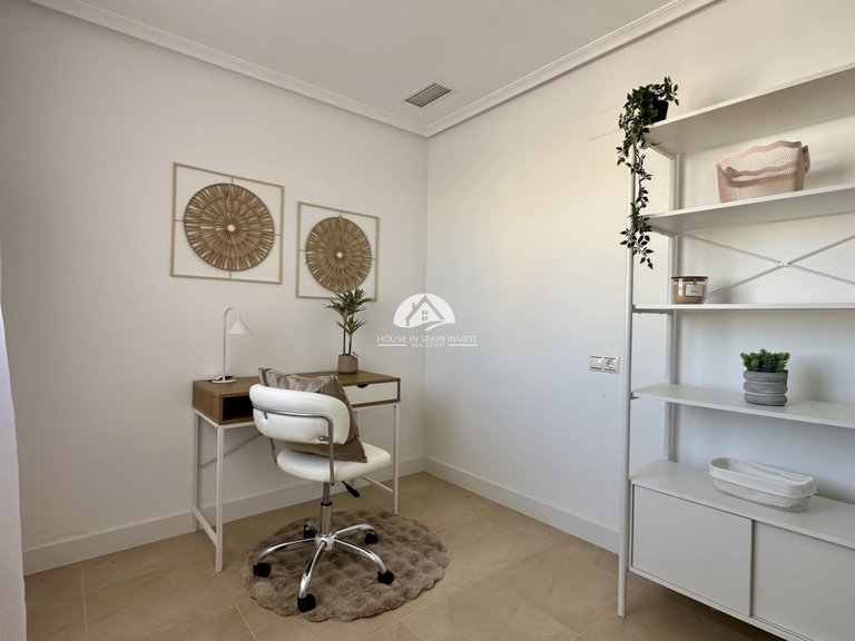 Apartment for Sale in Torrevieja Torrevieja, Alicante 6