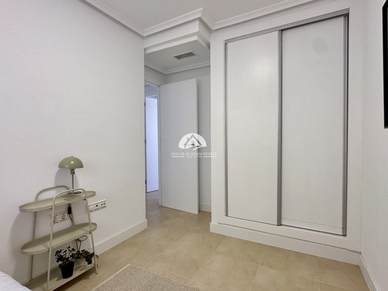 Apartment for Sale in Torrevieja Torrevieja, Alicante 9