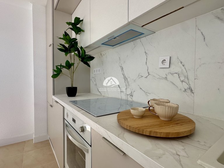 Apartment for Sale in Torrevieja Torrevieja, Alicante 20