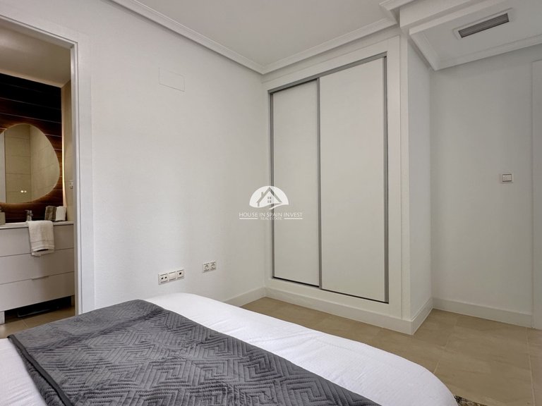 Apartment for Sale in Torrevieja Torrevieja, Alicante 29