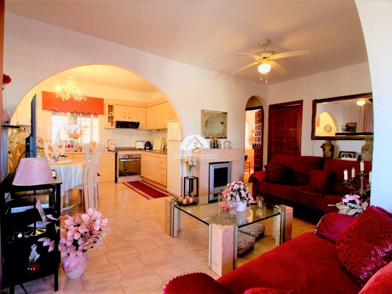 Villa for Sale in Villamartín - Las Filipinas Orihuela Costa, Alicante 9