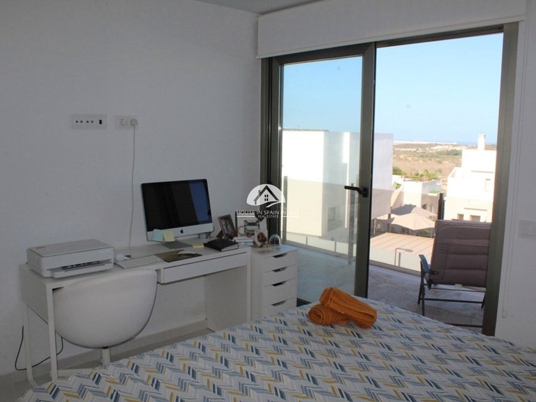 Villa for Sale in San Miguel de Salinas San Miguel De Salinas, Alicante 13