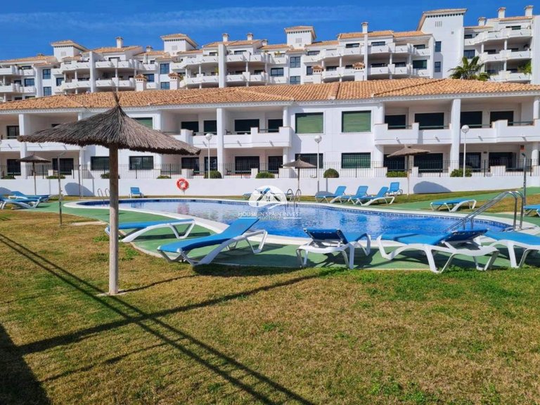 Apartment for Sale in Lomas de Campoamor Orihuela Costa, Alicante 1