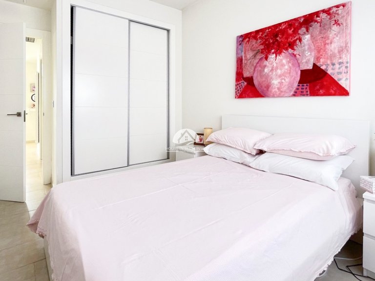 Villa for Sale in Rojales Rojales - Ciudad Quesada, Alicante 8