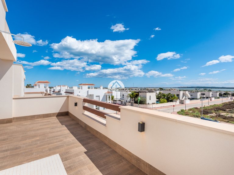 Villa for Sale in Rojales Rojales - Ciudad Quesada, Alicante 9