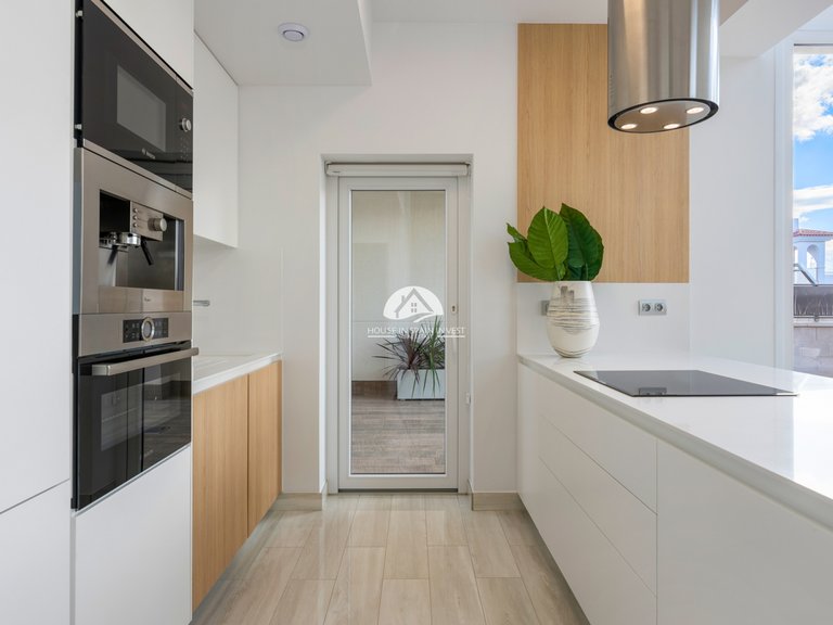 Villa for Sale in Rojales Rojales - Ciudad Quesada, Alicante 11