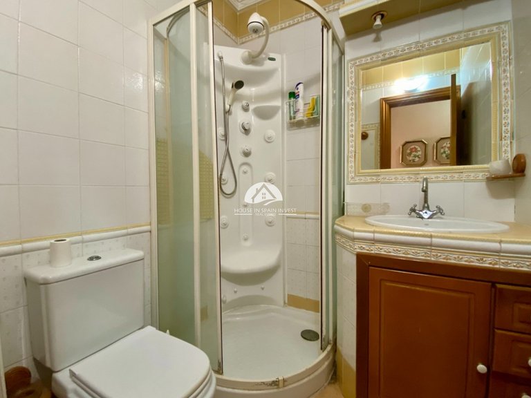 Apartment for Sale in Playa del Cura Torrevieja, Alicante 24