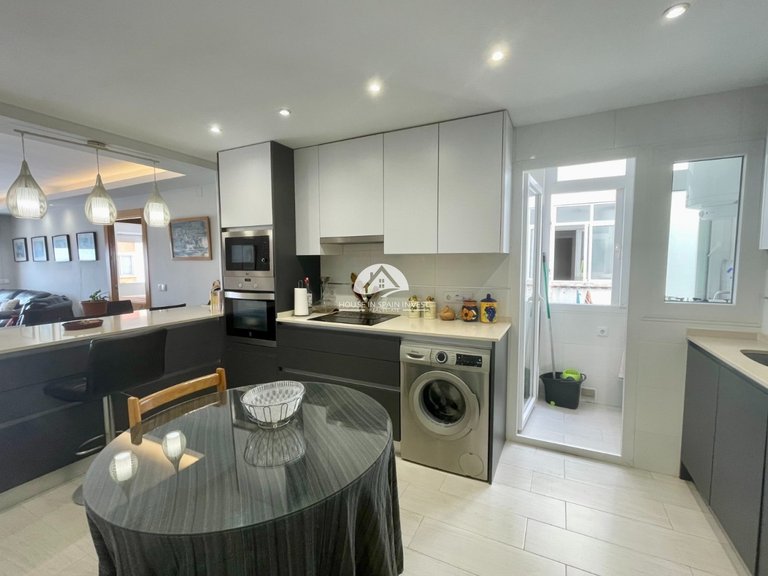 Apartment for Sale in Playa del Cura Torrevieja, Alicante 14