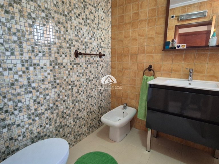 Villa for Sale in Costa Blanca Torrevieja, Alicante 24