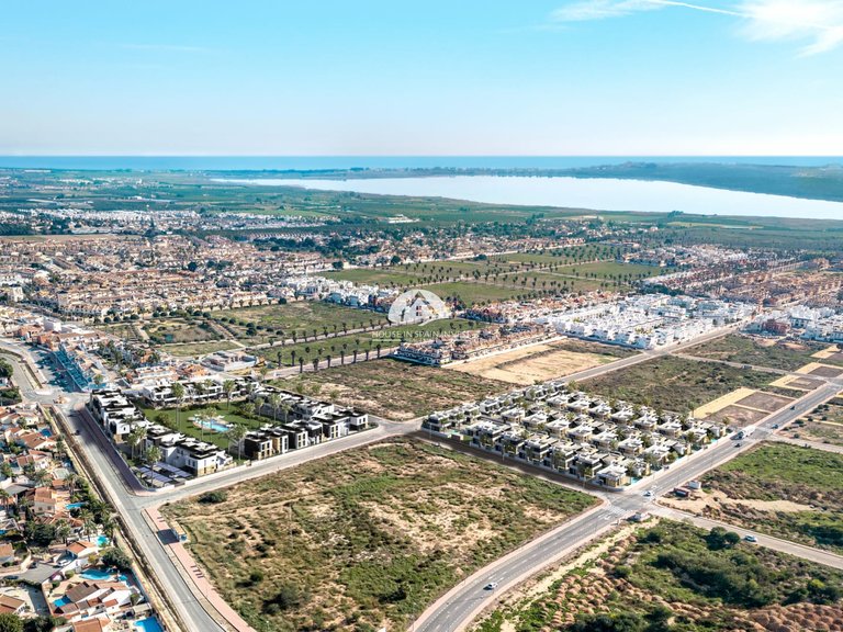 Apartment for Sale in Ciudad Quesada Rojales - Ciudad Quesada, Alicante 2