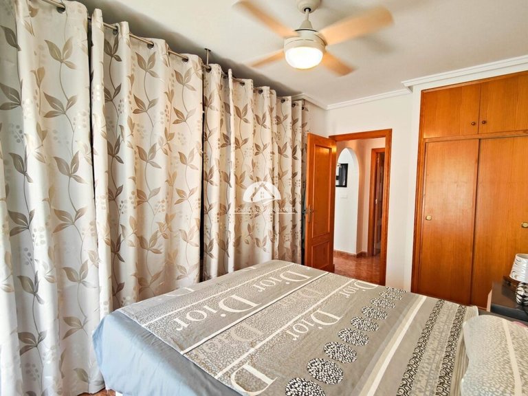 Penthouse for Sale in Playa del Cura Torrevieja, Alicante 25