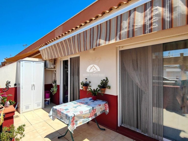 Penthouse for Sale in Playa del Cura Torrevieja, Alicante 1