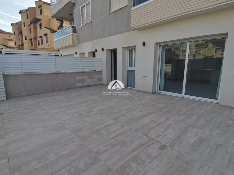Apartment for Sale in Aguas Nuevas - Sector 25 Torrevieja, Alicante 3