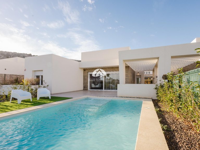Villa for Sale in La Finca Golf La Finca Golf, Alicante 3