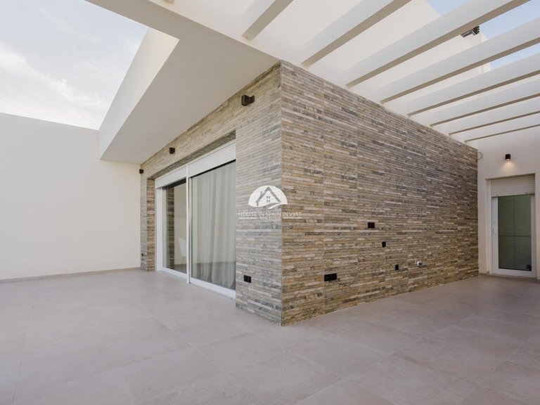 Villa for Sale in La Finca Golf La Finca Golf, Alicante 7