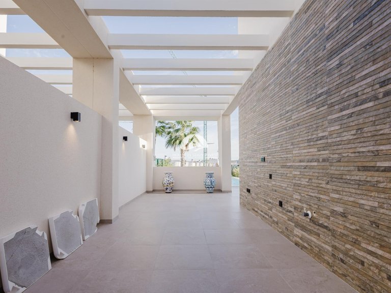 Villa for Sale in La Finca Golf La Finca Golf, Alicante 8