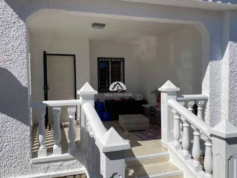 Villa for Sale in Ciudad Quesada Rojales - Ciudad Quesada, Alicante 5
