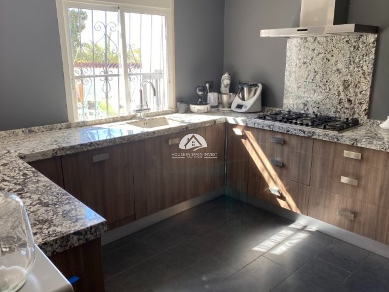Villa for Sale in Ciudad Quesada Rojales - Ciudad Quesada, Alicante 15