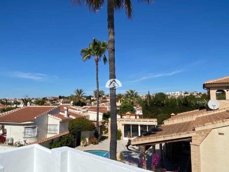 Villa for Sale in Ciudad Quesada Rojales - Ciudad Quesada, Alicante 42
