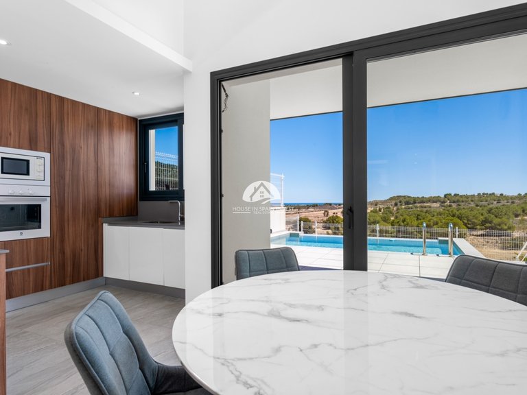 Villa for Sale in San Miguel de Salinas San Miguel De Salinas, Alicante 13