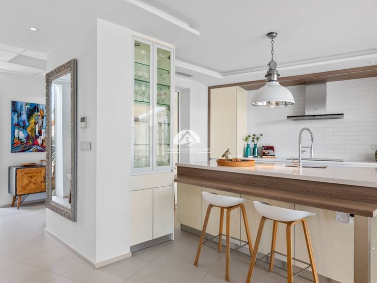 Villa for Sale in Ciudad Quesada Rojales - Ciudad Quesada, Alicante 8