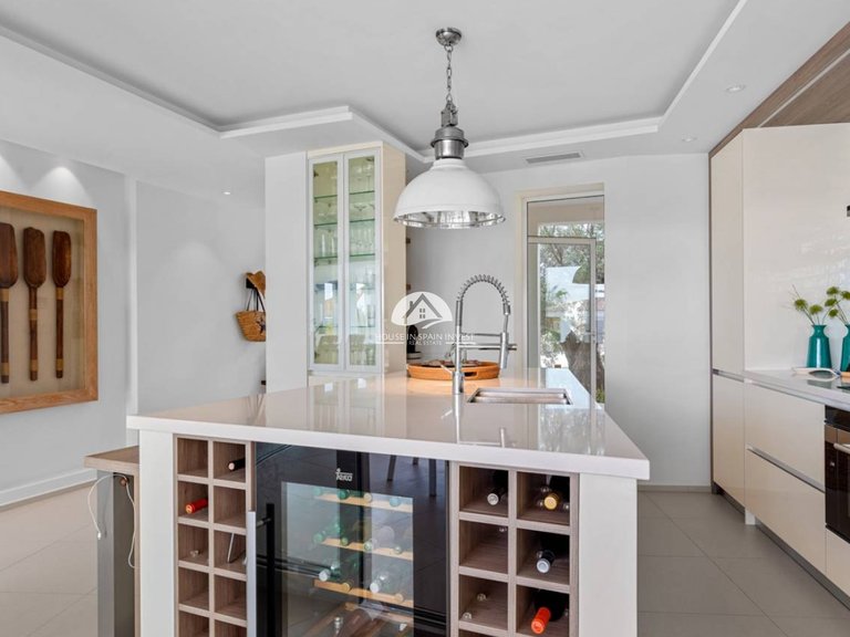 Villa for Sale in Ciudad Quesada Rojales - Ciudad Quesada, Alicante 9
