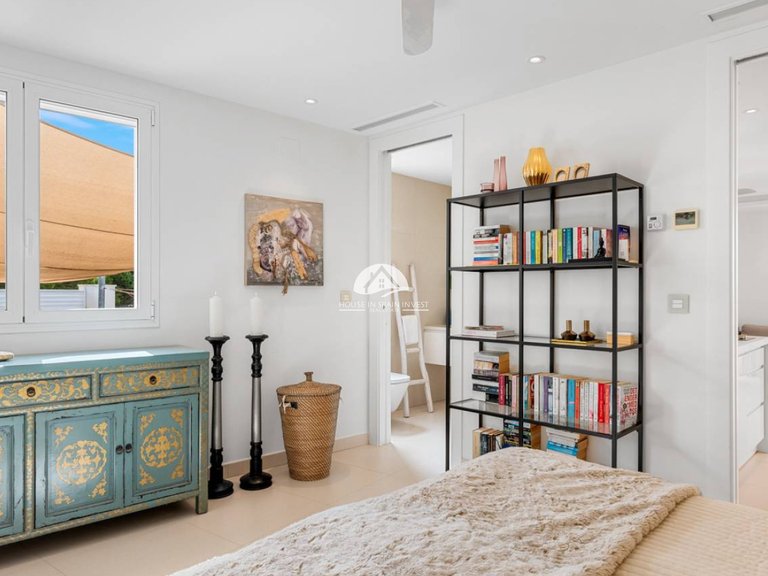 Villa for Sale in Ciudad Quesada Rojales - Ciudad Quesada, Alicante 23