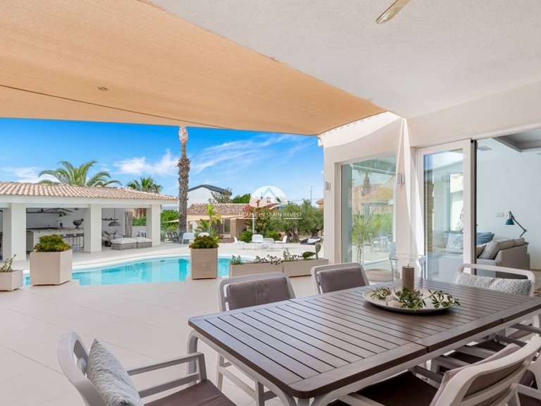 Villa for Sale in Ciudad Quesada Rojales - Ciudad Quesada, Alicante 35