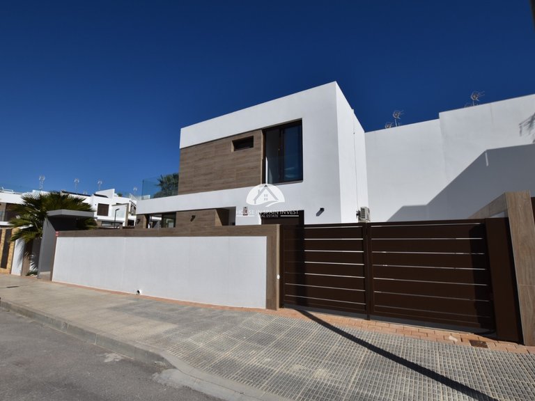 Villa for Sale in Benijofar Benijofar, Alicante 3