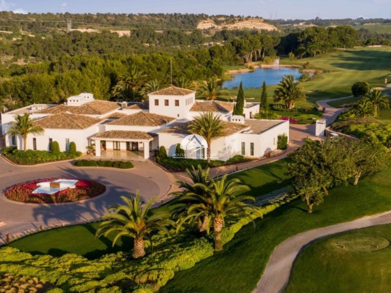 Villa for Sale in Las Colinas Golf San Miguel De Salinas, Alicante 26
