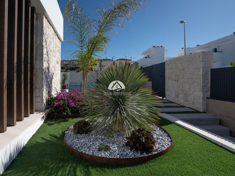 Villa for Sale in Rojales Rojales - Ciudad Quesada, Alicante 7