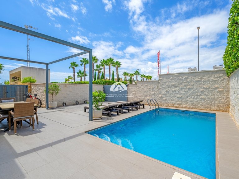 Villa for Sale in Rojales Rojales - Ciudad Quesada, Alicante 27
