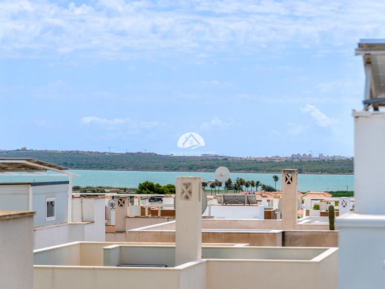 Villa for Sale in Rojales Rojales - Ciudad Quesada, Alicante 33