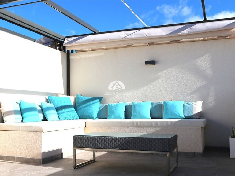 Villa for Sale in La Zenia Orihuela Costa, Alicante 8