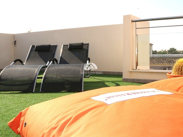 Villa for Sale in La Zenia Orihuela Costa, Alicante 19