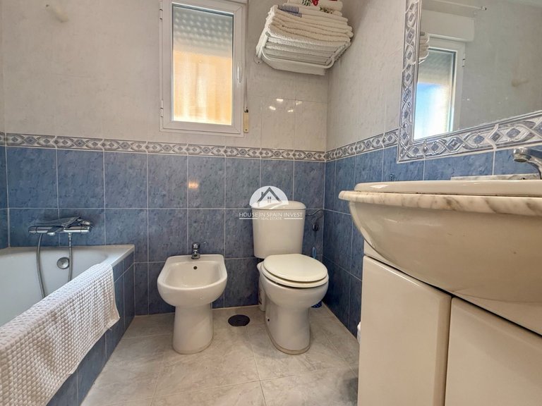 Villa for Sale in Villamartín - Las Filipinas Orihuela Costa, Alicante 3