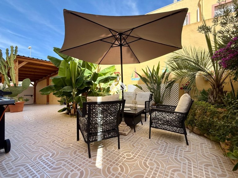 Villa for Sale in Villamartín - Las Filipinas Orihuela Costa, Alicante 23