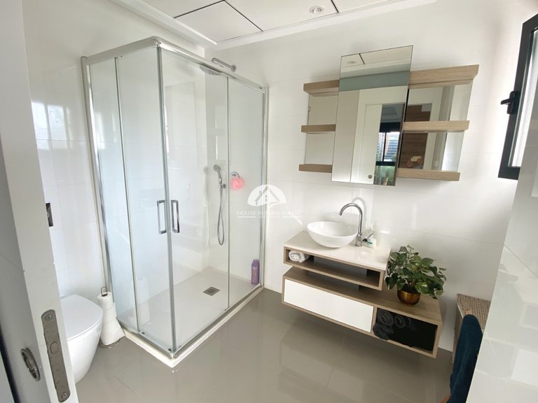 Villa for Sale in Ciudad Quesada Rojales - Ciudad Quesada, Alicante 12