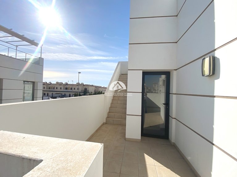 Villa for Sale in Ciudad Quesada Rojales - Ciudad Quesada, Alicante 20