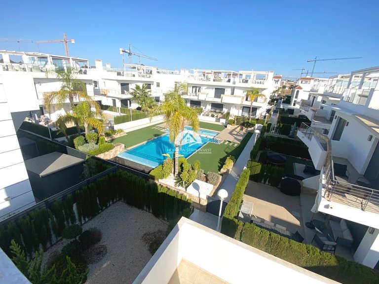 Villa for Sale in Ciudad Quesada Rojales - Ciudad Quesada, Alicante 24